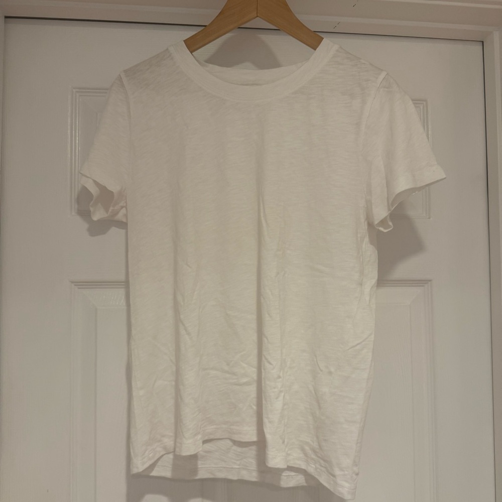 NWT JCrew Factory Girlfriend Tee - in Soft White - size Medium
